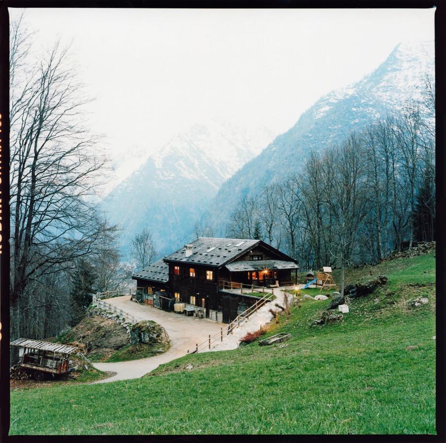 Agriturismo Alagna Екстер'єр фото