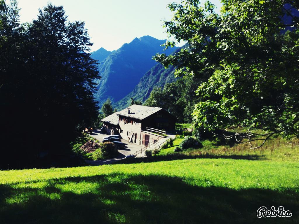 Agriturismo Alagna Екстер'єр фото