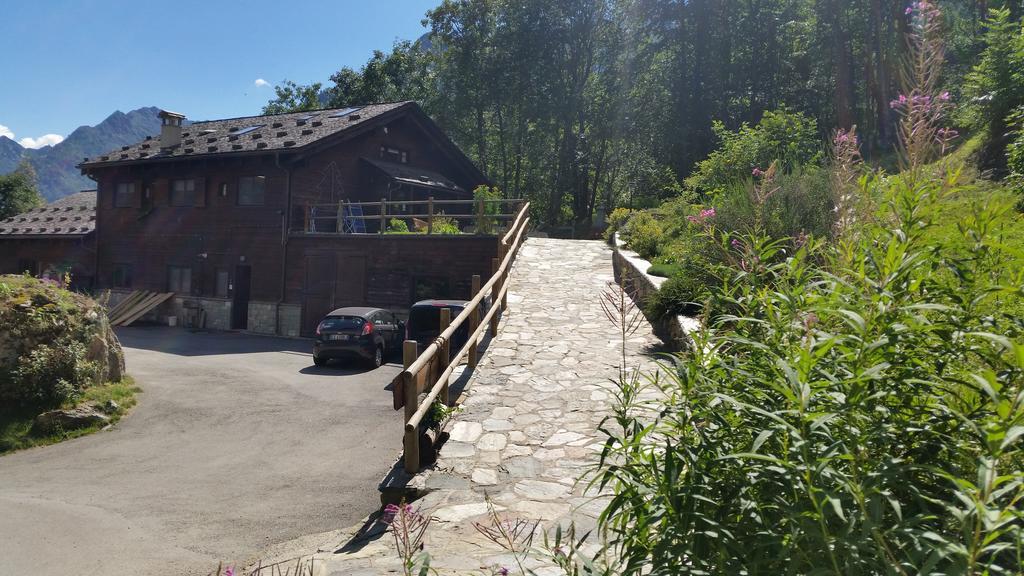Agriturismo Alagna Екстер'єр фото