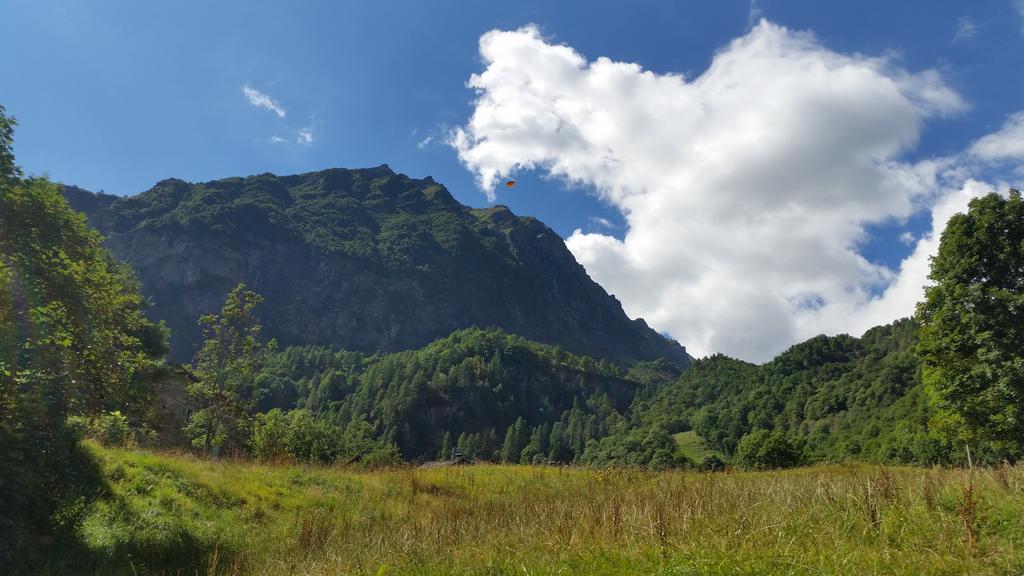 Agriturismo Alagna Екстер'єр фото